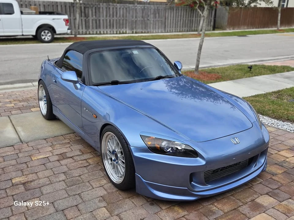 2005 Honda AP2 S2000 - Image 2 of 19