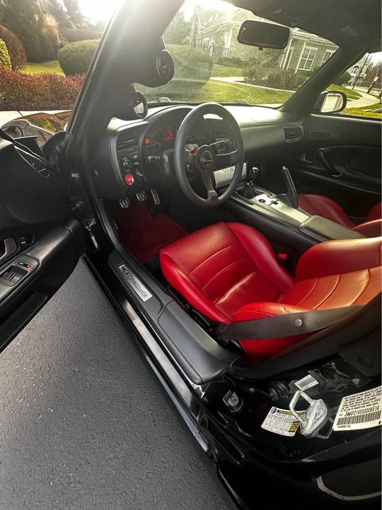 2005 Honda AP2 S2000 - Image 6 of 12
