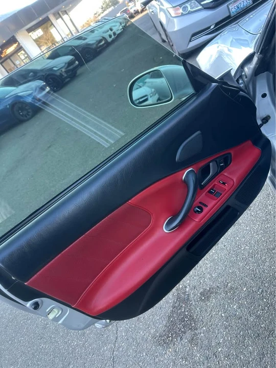 2005 Honda AP2 S2000 - Image 12 of 13
