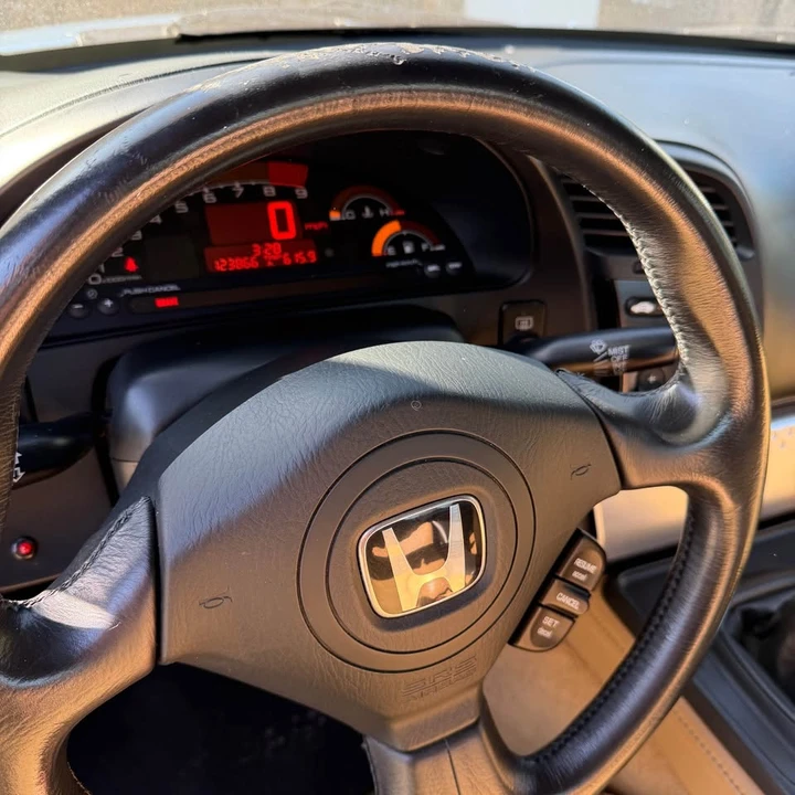 2005 Honda AP2 S2000 - Image 7 of 9