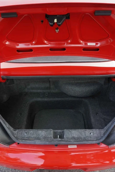 2005 Honda AP2 S2000 - Image 8 of 20