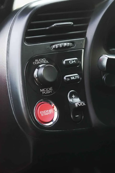 2005 Honda AP2 S2000 - Image 16 of 20