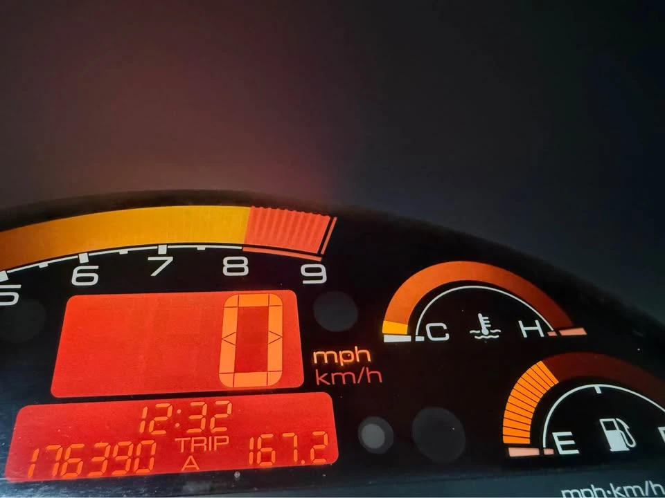 2005 Honda AP2 S2000 - Image 13 of 13