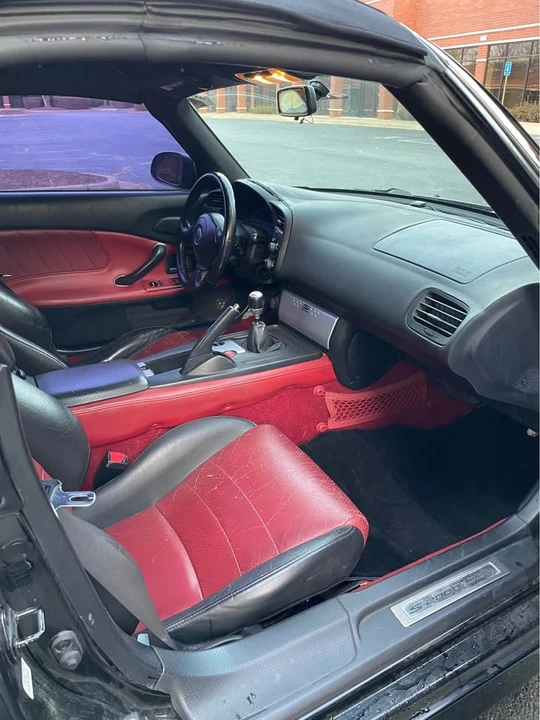 2005 Honda AP2 S2000 - Image 14 of 16
