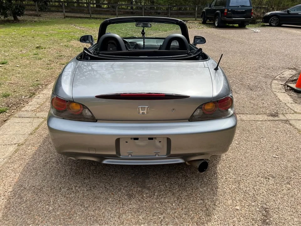 2005 Honda AP2 S2000 - Image 5 of 9