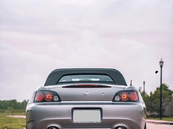 2005 Honda AP2 S2000 - Image 17 of 18