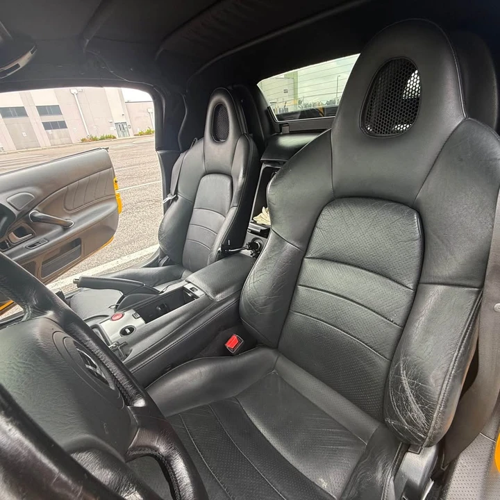 2005 Honda AP2 S2000 - Image 13 of 15