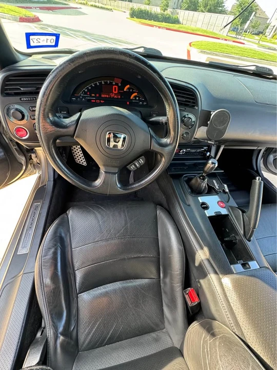 2005 Honda AP2 S2000 - Image 8 of 19