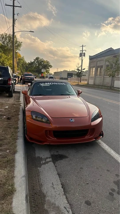 2005 Honda AP2 S2000 - Image 8 of 12