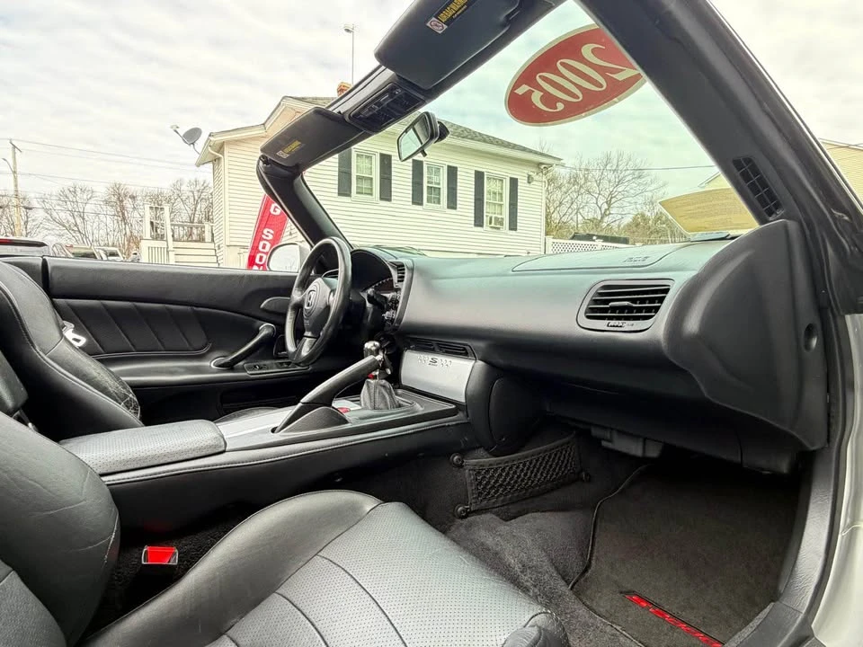 2005 Honda AP2 S2000 - Image 10 of 20