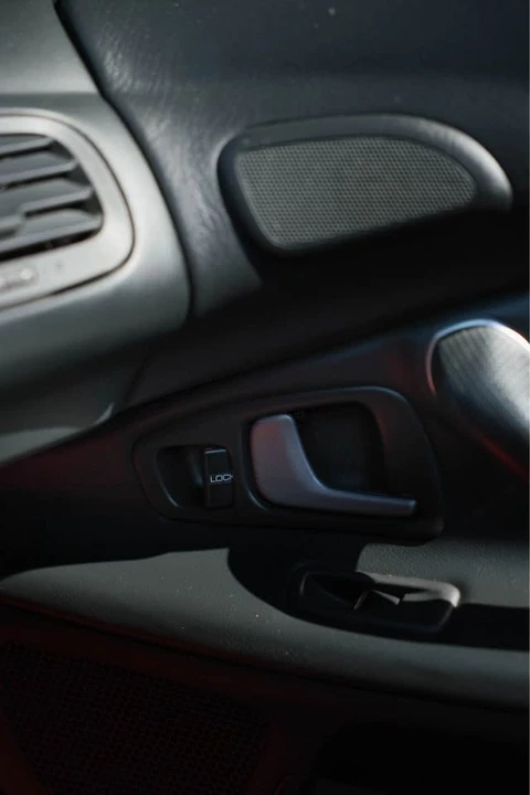 2005 Honda AP2 S2000 - Image 19 of 20