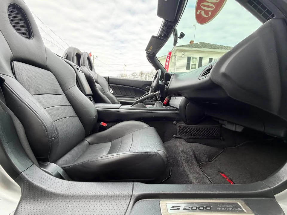 2005 Honda AP2 S2000 - Image 17 of 19