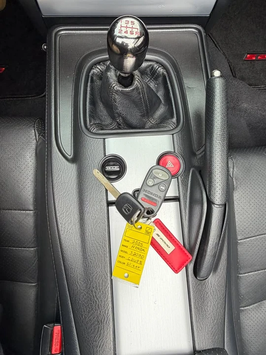 2005 Honda AP2 S2000 - Image 16 of 19