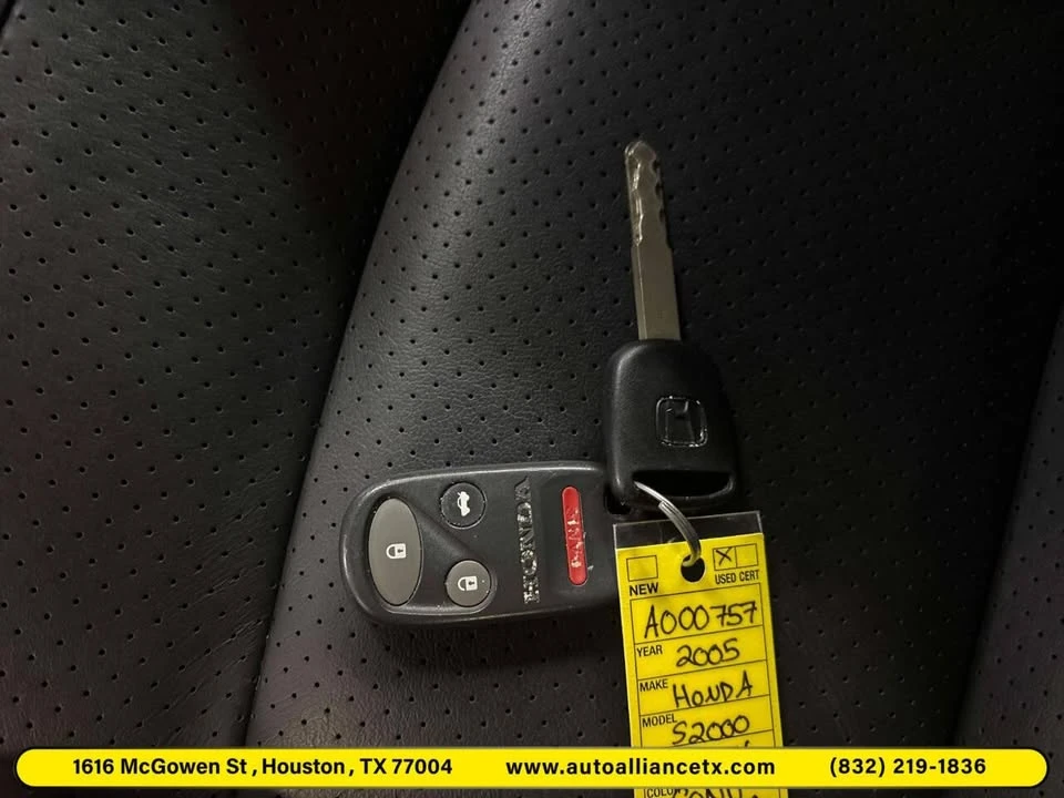 2005 Honda AP2 S2000 - Image 18 of 20