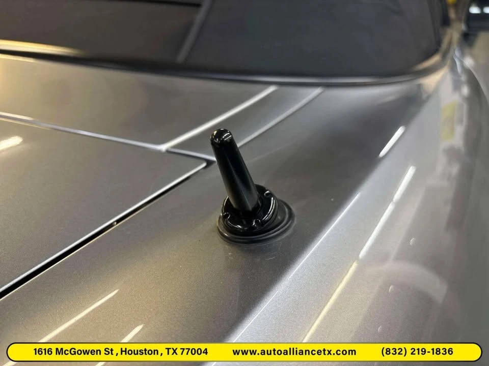 2005 Honda AP2 S2000 - Image 13 of 20