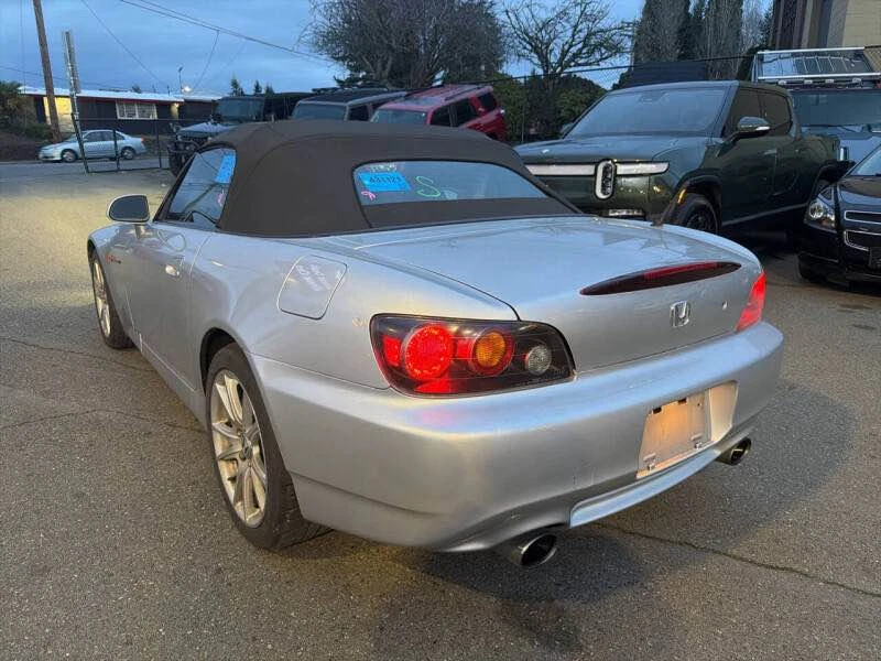 2005 Honda AP2 S2000 - Image 2 of 5