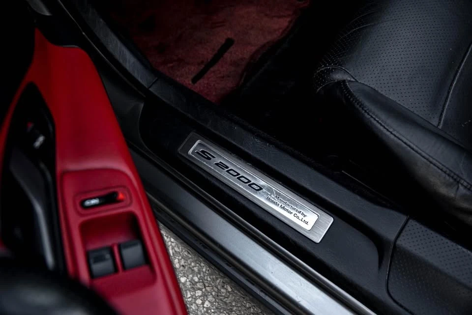 2005 Honda AP2 S2000 - Image 19 of 20