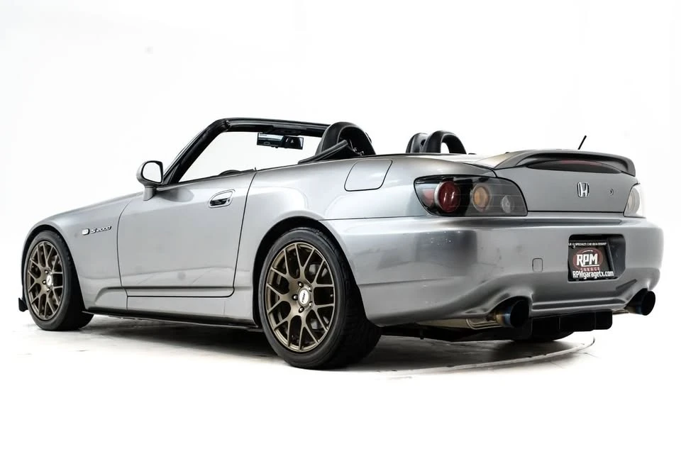 2005 Honda AP2 S2000 - Image 4 of 9