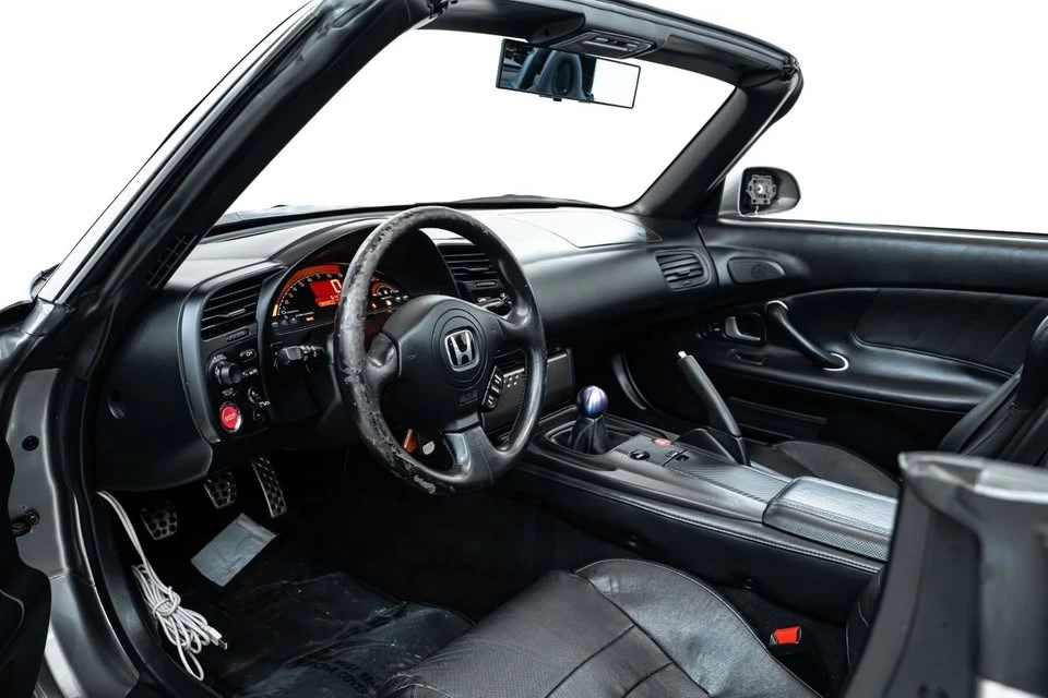 2005 Honda AP2 S2000 - Image 5 of 9