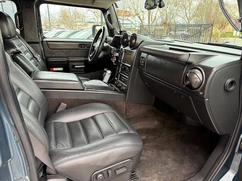 2005 Hummer Hummer H2 - Image 9 of 15