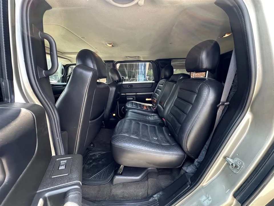 2005 Hummer Hummer H2 - Image 13 of 20