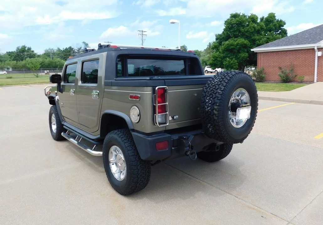 2005 Hummer Hummer H2 - Image 14 of 31
