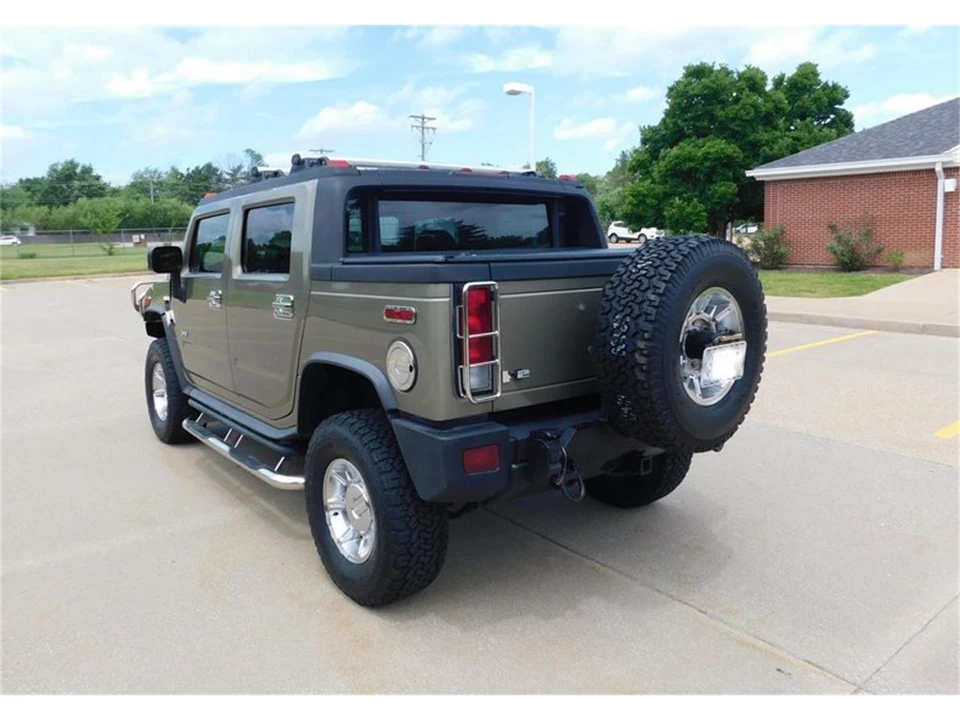 2005 Hummer Hummer H2 - Image 14 of 31