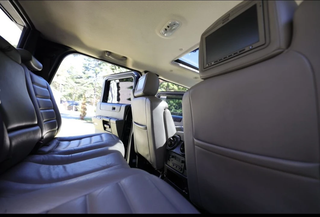 2005 Hummer Hummer H2 - Image 11 of 31