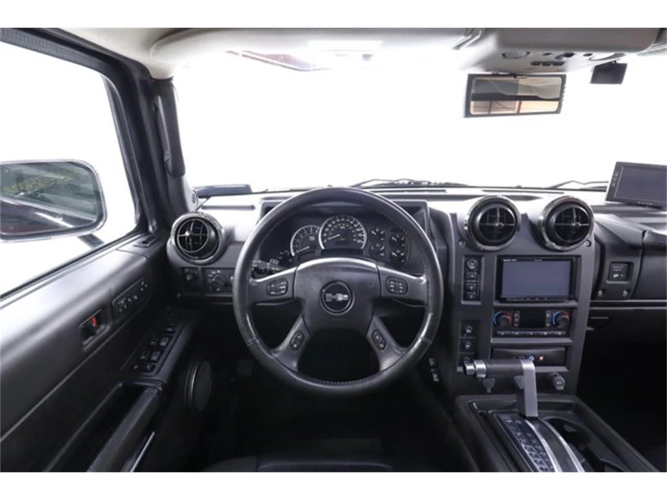 2005 Hummer Hummer H2 - Image 10 of 31