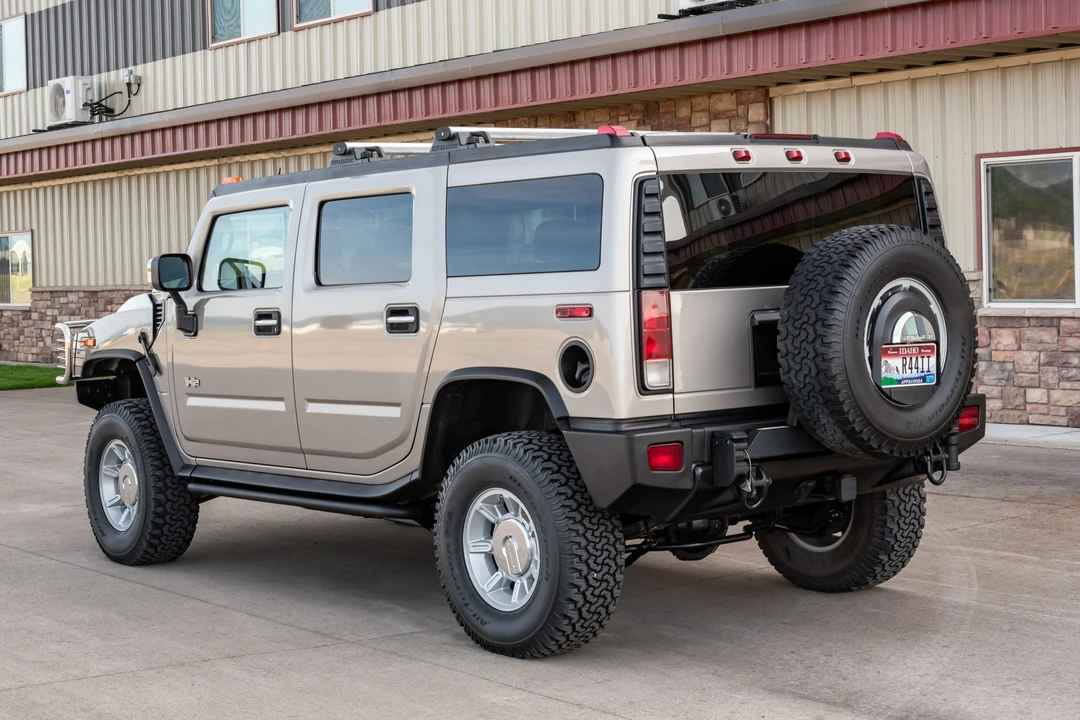2005 Hummer Hummer H2 - Image 3 of 31