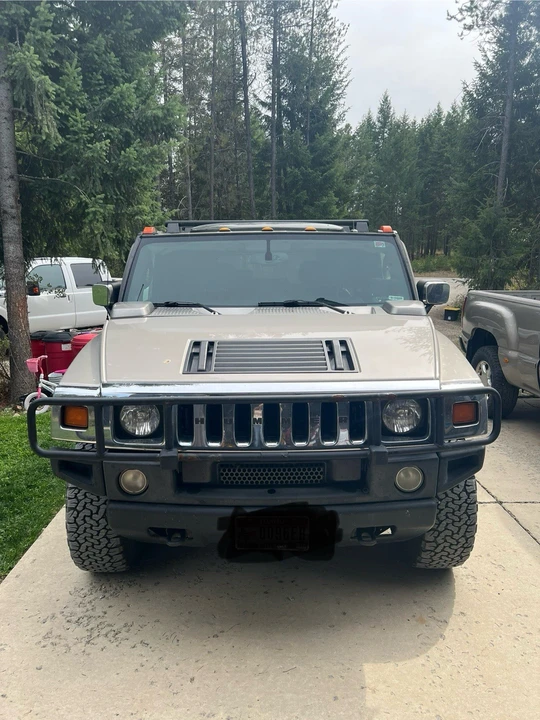 2005 Hummer Hummer H2 - Image 2 of 12