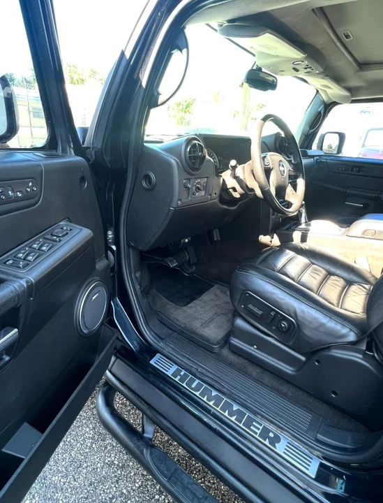 2005 Hummer Hummer H2 - Image 10 of 21