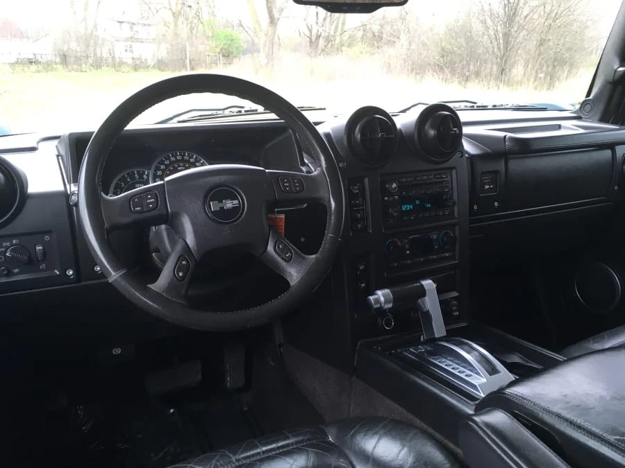 2005 Hummer Hummer H2 - Image 3 of 9