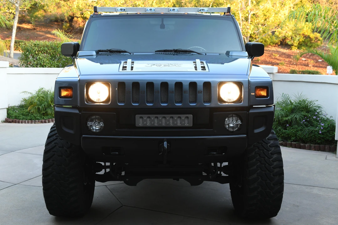 2005 Hummer Hummer H2 - Image 2 of 12