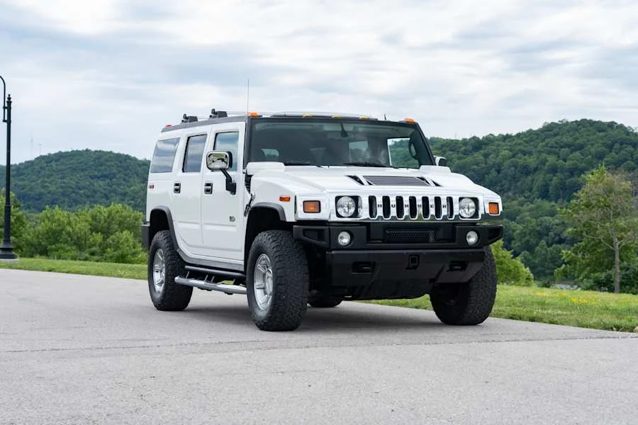 2005 Hummer Hummer H2 - Image 6 of 25