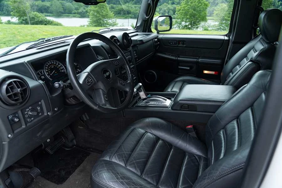 2005 Hummer Hummer H2 - Image 19 of 25