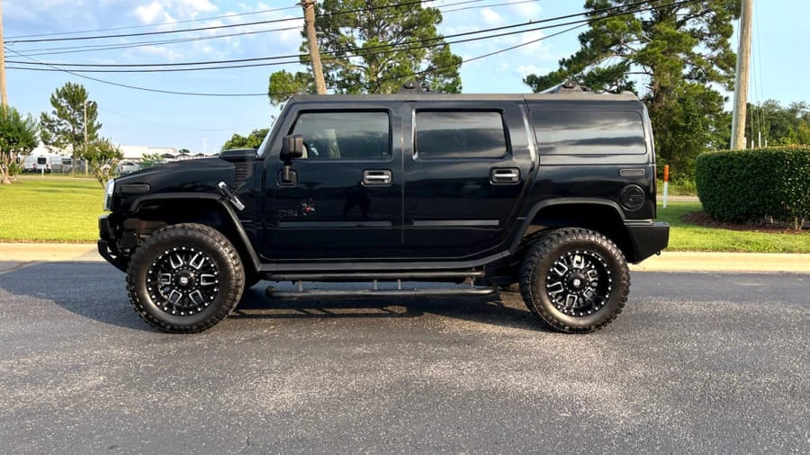 2005 Hummer Hummer H2 - Image 2 of 9