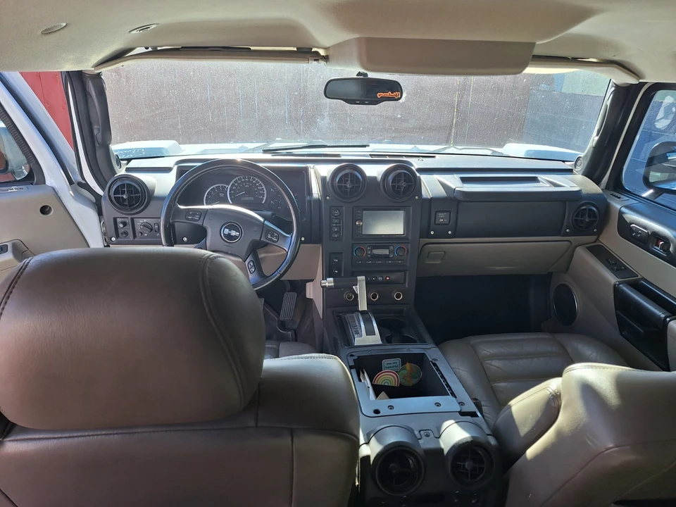 2005 Hummer Hummer H2 - Image 8 of 10