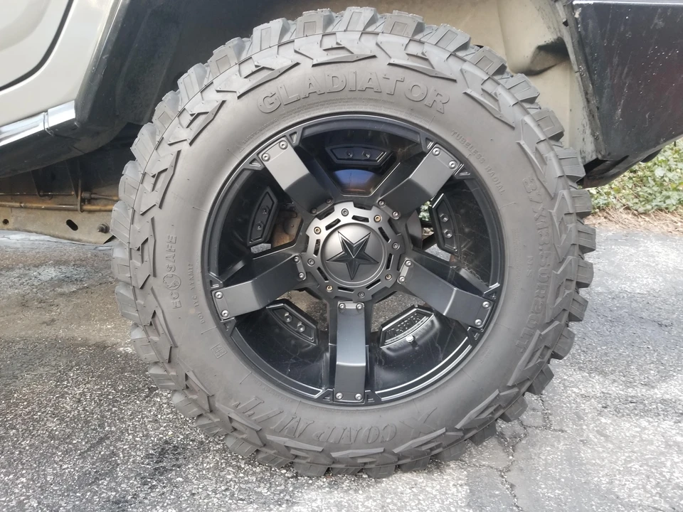 2005 Hummer Hummer H2 - Image 23 of 29