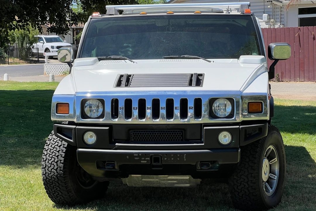 2005 Hummer Hummer H2 - Image 2 of 31