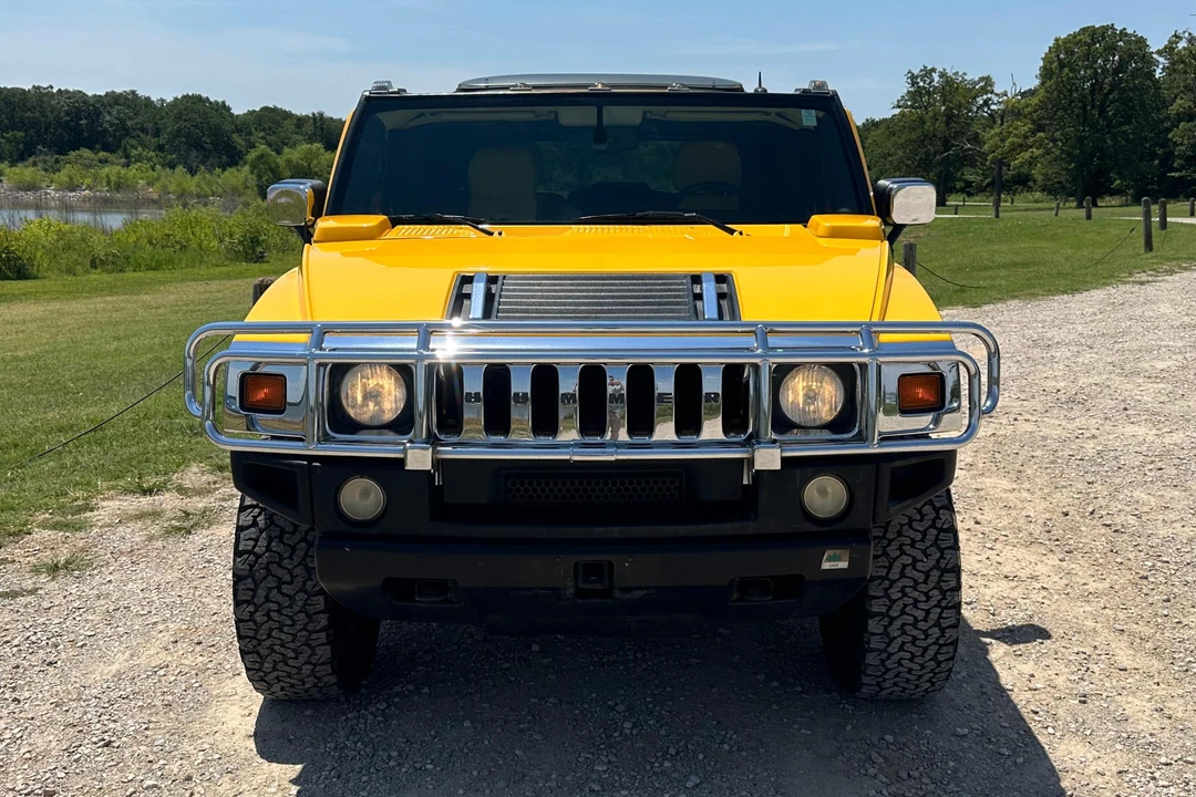 2005 Hummer Hummer H2 - Image 2 of 31