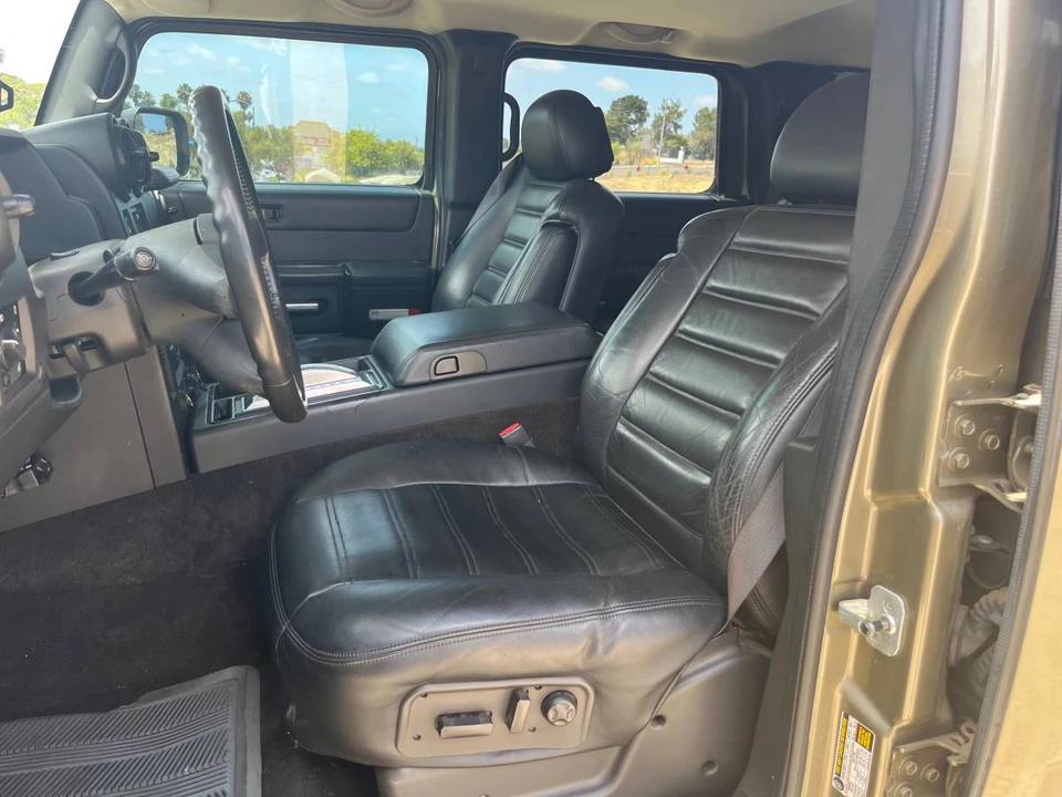 2005 Hummer Hummer H2 - Image 11 of 20