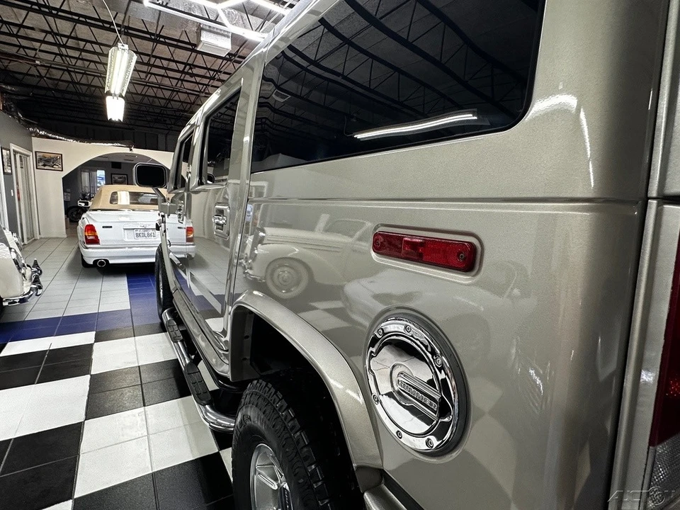 2005 Hummer Hummer H2 - Image 23 of 24