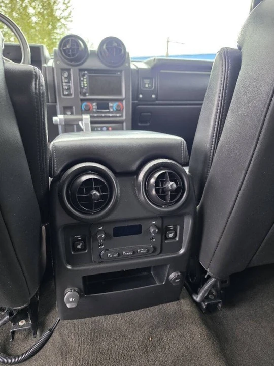 2005 Hummer Hummer H2 - Image 15 of 20
