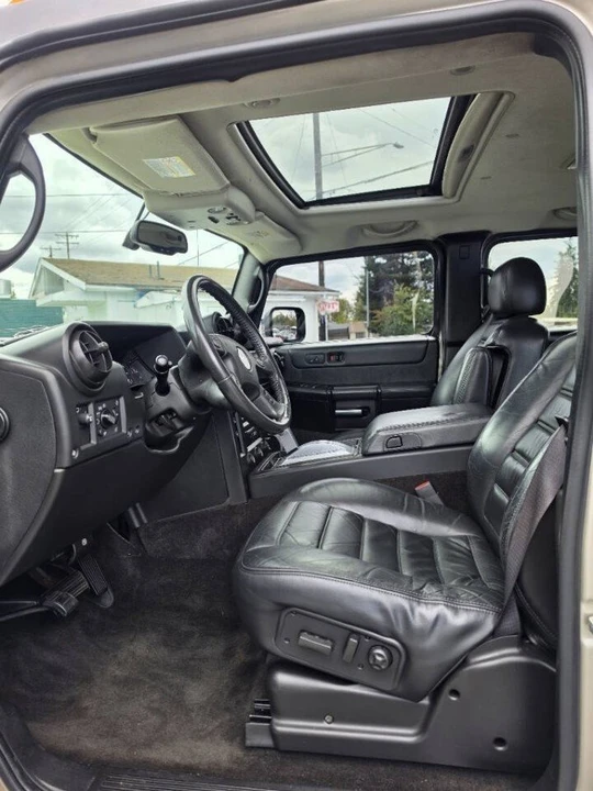 2005 Hummer Hummer H2 - Image 12 of 20