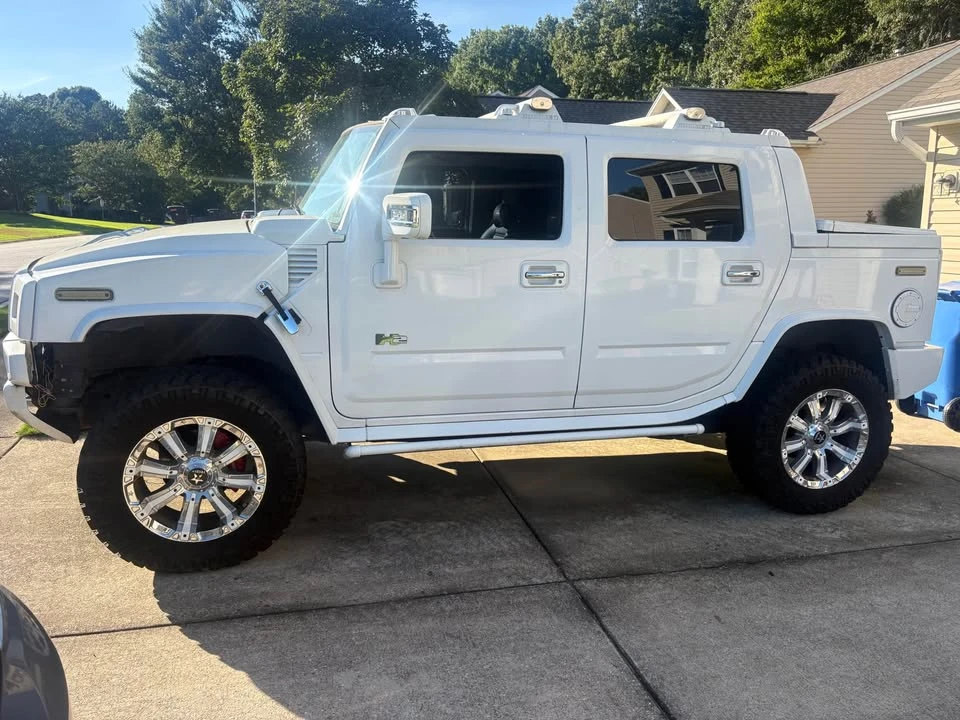 2005 Hummer Hummer H2 - Image 3 of 17