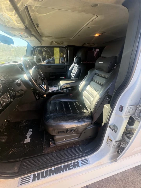 2005 Hummer Hummer H2 - Image 13 of 17