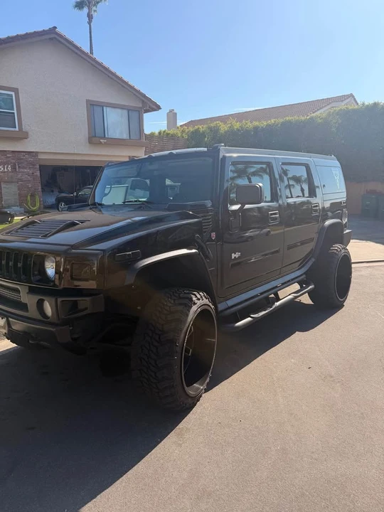2005 Hummer Hummer H2 - Image 2 of 2