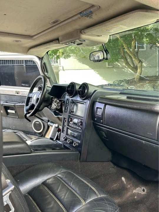 2005 Hummer Hummer H2 - Image 11 of 13