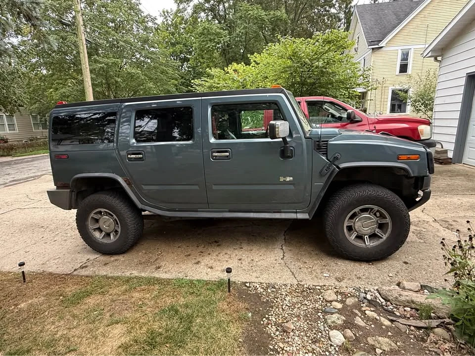 2005 Hummer Hummer H2 - Image 4 of 11